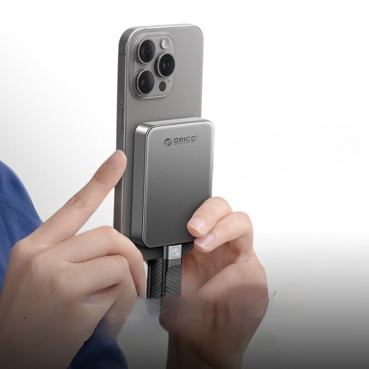 VEXO™ Drive - Magnetic iPhone Storage - VEXO