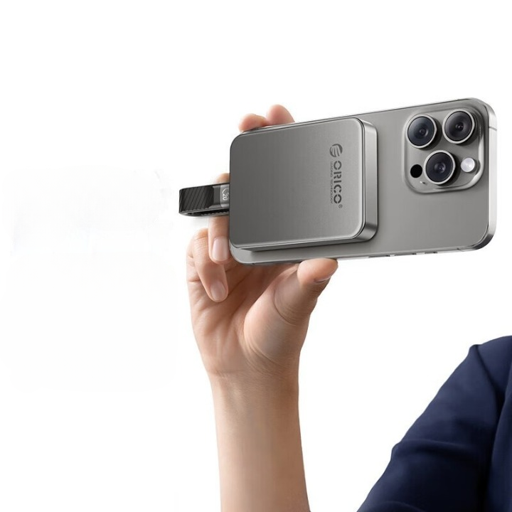 VEXO™ Drive - Magnetic iPhone Storage - VEXO